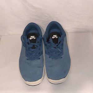 Nike SB Suede Shoes